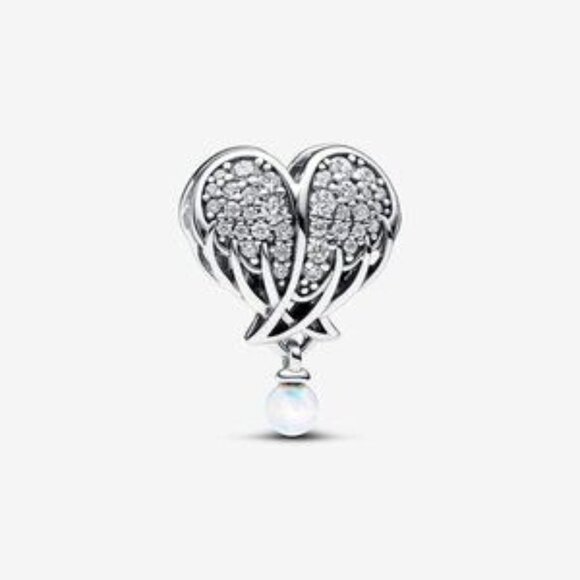 Sparkling Angel Wings & Heart Charm - Picture 1 of 5